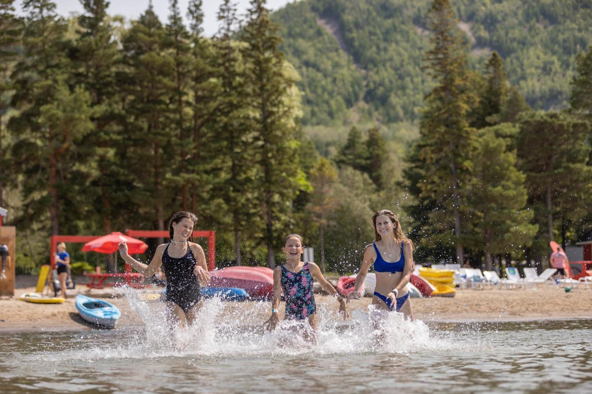 Blue Mountain Resort Inn Блу Маунтинс Екстериор снимка